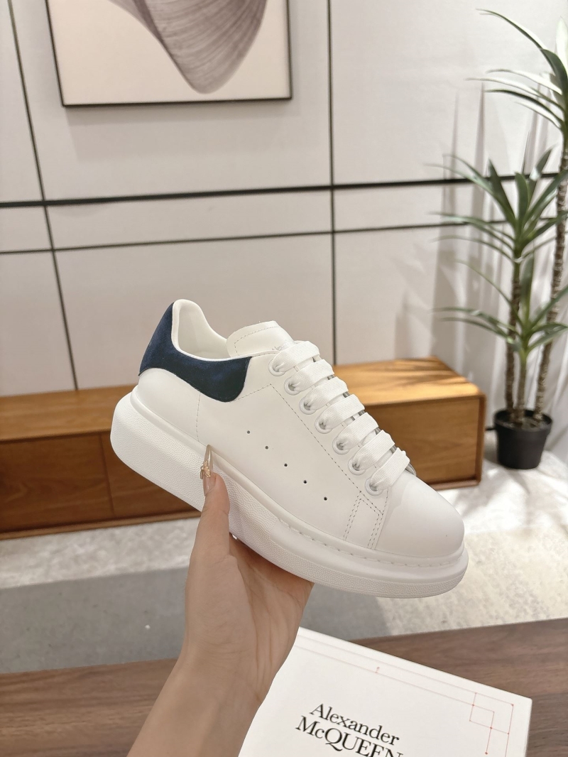 a1exa*der Mcqv*en sneakers